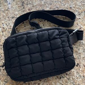 Quilted Black Crossbody Belt Bag